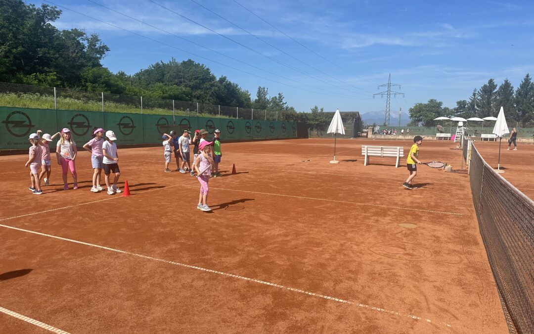Sporttag der VS im Tenniszentrum Neudörfl