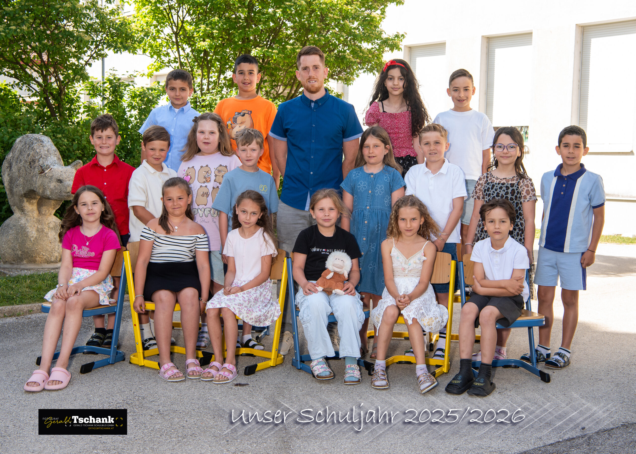 Schulfotos-2025-2026-2A Website